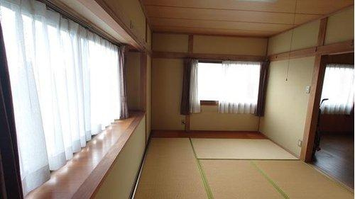 別府市上原町の和室