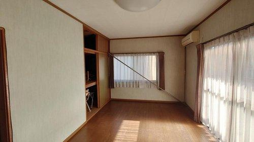 別府市上原町の洋室