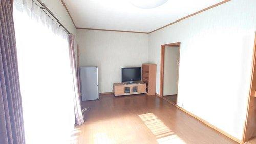 別府市上原町の居間・リビング