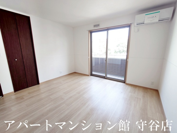 エルメゾンネクストの寝室
