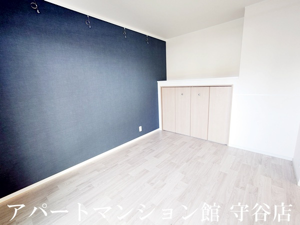 エルメゾンネクストの洋室