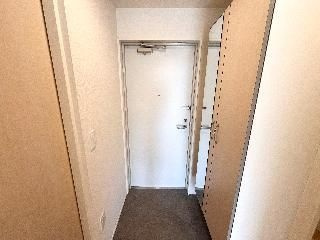 コンフォルト春日西Ⅱの玄関