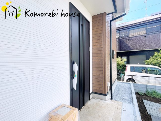 上尾市向山5丁目　新築一戸建て　AiTOWN　07の玄関|毎日通る玄関はこちらです