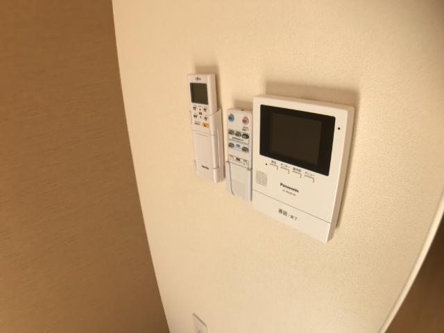 フォレストつくばのセキュリティ|カメラ付インターホン
