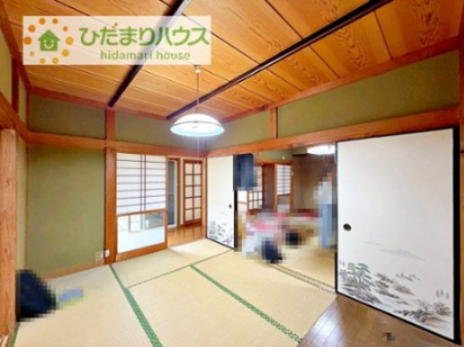 【和室】 | 下妻市小島　中古戸建 | 襖を外せば14帖の広々空間に早変わり！