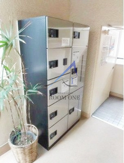 ヴィラ木の芽坂のその他共用部分|宅配ボックスです。