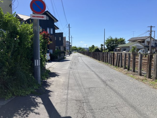 小名浜字中原 売土地の前面道路含む現地写真