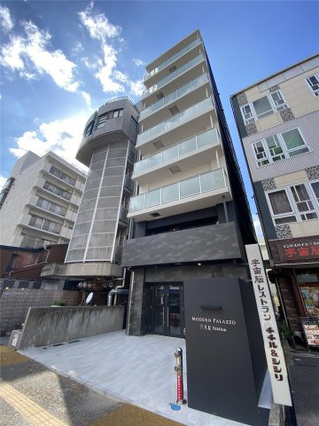 MODERN PALAZZO六本松station