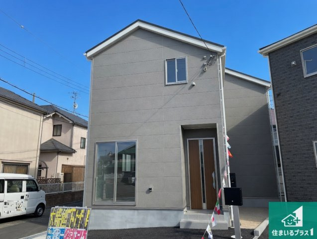 1日(土)2日(日)現地見学可能！　伊丹市千僧　全2邸の外観|安心の10年保証！外観を美しく保ち、雨水で汚れを落とします！気になることがありましたら、お気軽にお問い合わせください！