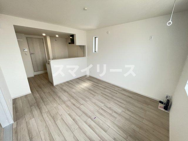 KEIAI RESIDENCE 豊四季Ⅱの居間・リビング