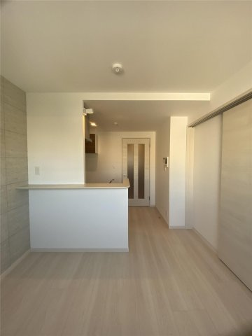 MODERN PALAZZO山王Grow（グロー）の居間・リビング