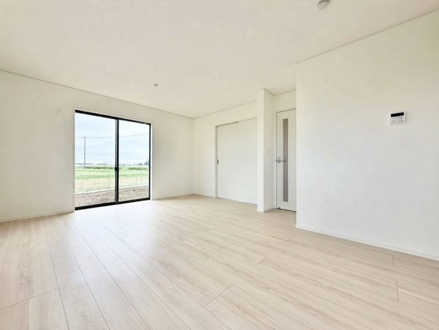 加須市北下新井第6　新築一戸建て　04　クレイドルガーデンの居間・リビング