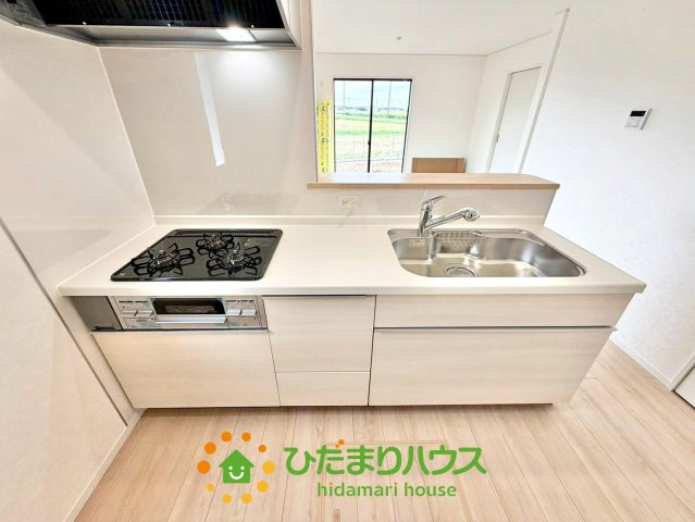 加須市北下新井第6　新築一戸建て　04　クレイドルガーデンのキッチン