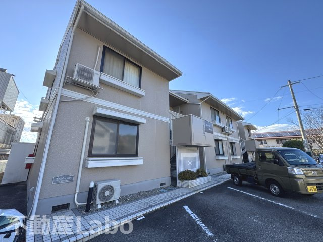 セジュール友AND友の駐車場