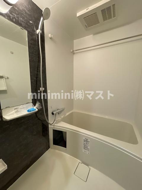 セレニテ谷町四丁目アリエの浴室