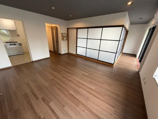 【居間・リビング】アルタ・インスラ 