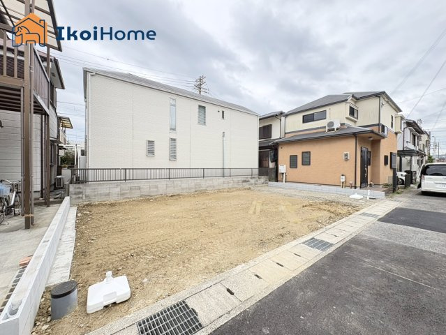 明石市朝霧町1丁目　4期　新築戸建のエントランス|●年中無休：当日予約可●車通りも少なく、お子様とのお散歩も安心してできる閑静な住宅地