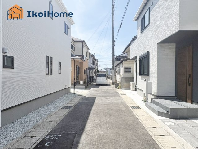 明石市朝霧町1丁目　4期　新築戸建の駐車場|【ホームページに現地動画掲載中】●年中無休：当日予約可●お車1台駐車可能！交通量少なく入出庫も安心！