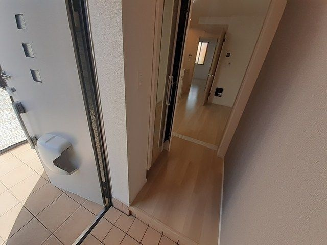 ブライトレジデンス　Ｂの玄関