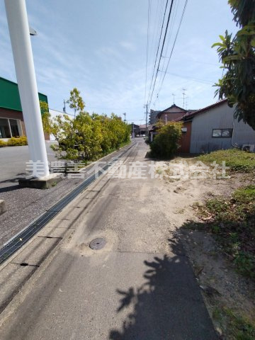 ６６８５７　岐阜市則武土地の前面道路含む現地写真|北側道路