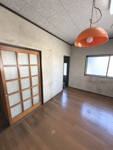 【居間・リビング】 | 水橋舘町　中古戸建