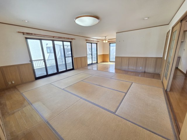 桐生市境野町四丁目　中古住宅の和室