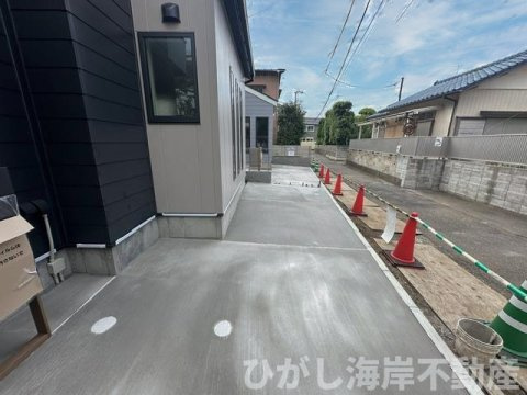 藤沢市本鵠沼５丁目　新築戸建　全２棟の駐車場|駐車スペース
