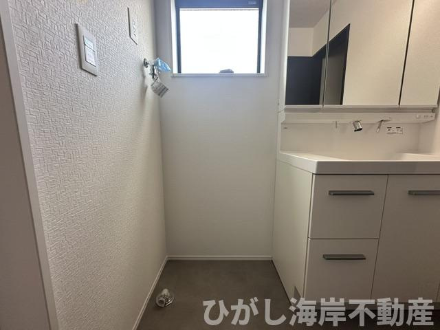 藤沢市本鵠沼５丁目　新築戸建　全２棟のランドリースペース|洗濯機置場