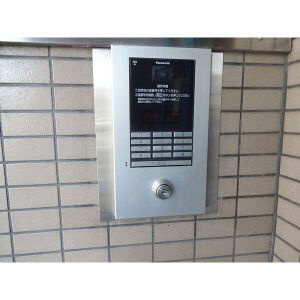 春日井市鳥居松町７丁目の賃貸マンションのセキュリティ