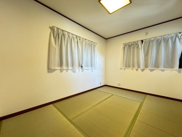 ◆２０２６年５月リフォーム完了◆リビング広々１８帖◆収納豊富◆宇治市伊勢田町中荒の和室|和室
