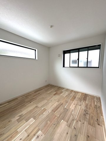 NATURAL SHONAN LIFE｜木のぬくもりと暮らす、辻堂の家。の洋室