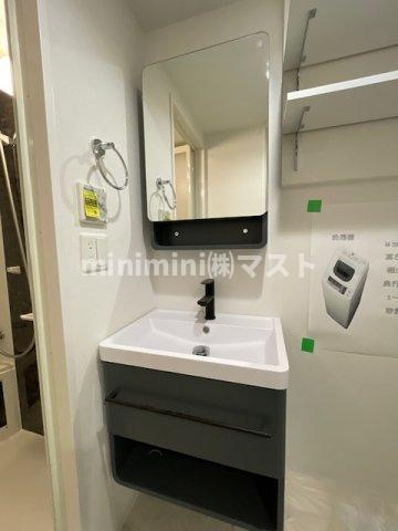 セレニテ谷町四丁目アリエの洗面所