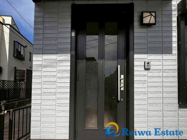 中古戸建　茅ヶ崎市香川3丁目の玄関| JR相模線「香川」駅徒歩9分の好立地♪生活利便性が高く暮らしやすい住環境です。