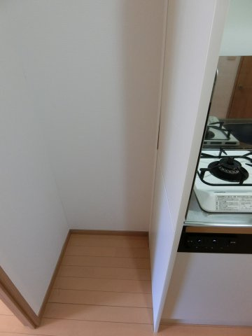 シャトレKOYOⅢのその他|他のお部屋の参考写真となります。冷蔵庫置場
