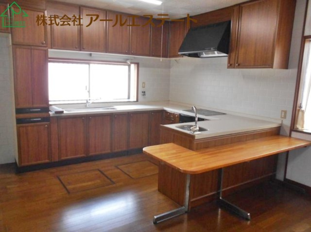 姫路市勝原区山戸　　　JR「はりま勝原駅」徒歩15分の居間・リビング