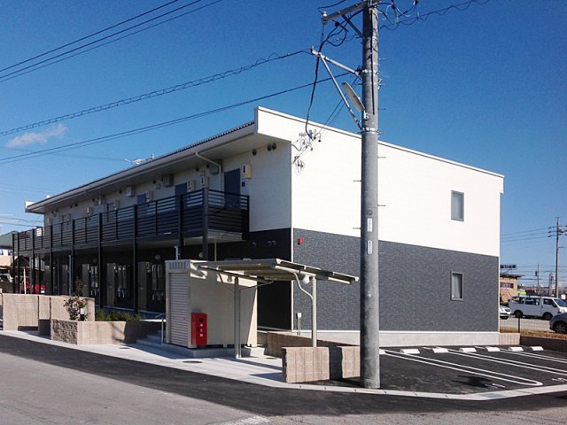 レオネクストアダージョ井田西の外観