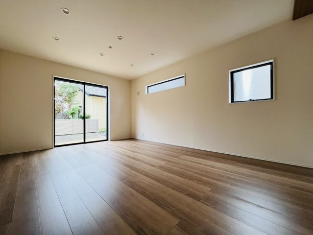 刈谷市井ヶ谷町中切18-1『仲介手数料無料』新築一戸建て・建売の居間・リビング