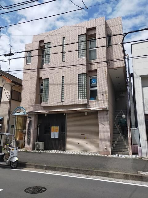 伊藤ビルの外観