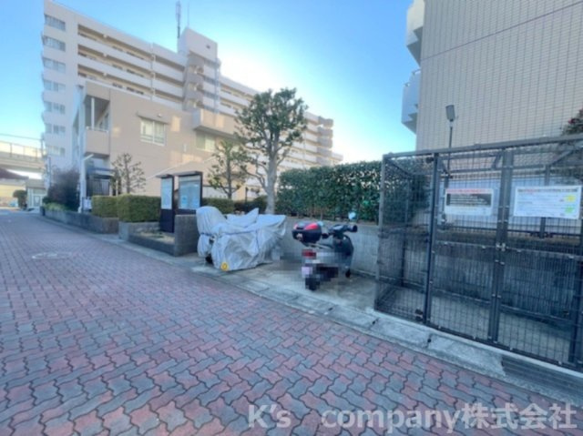 茅ヶ崎市香川1丁目　ライトタウン茅ヶ崎4号棟の駐輪場|駐輪スペース◇