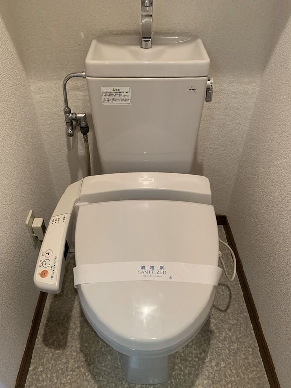 ロイヤル博多駅東のトイレ