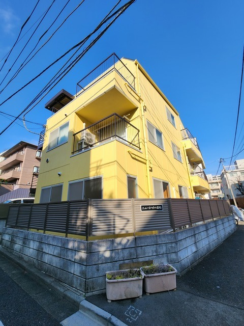 ニューシャトゥ高輪の外観|角地