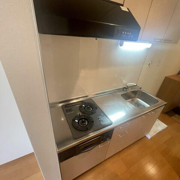 伊勢原市石田のアパートのキッチン