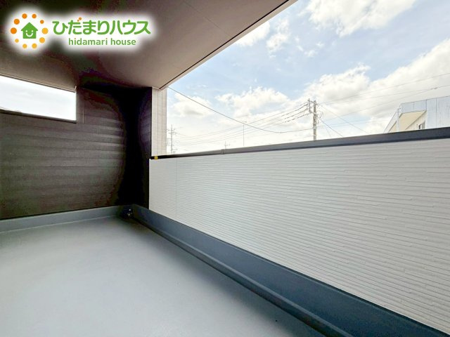 【バルコニー】 | 水戸市渡里町4期　新築戸建 | 多面採光×南バルコニーに面しており、光や風がたっぷりと舞い込みます。