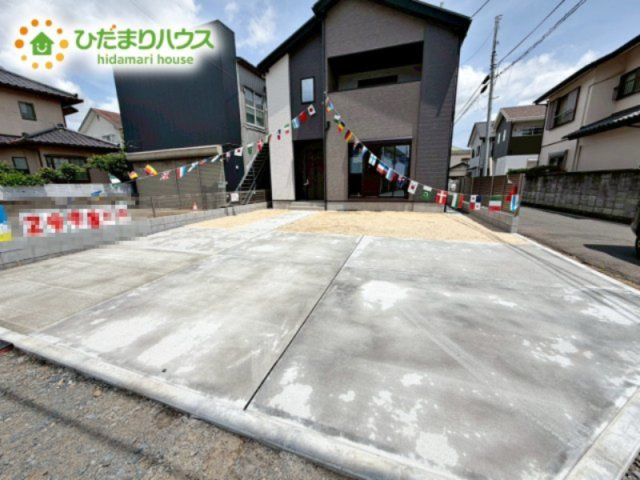 【駐車場】 | 水戸市渡里町4期　新築戸建 | マイホームなら駐車場代がかかりません。しかも、自宅の駐車場で洗車が出来ます！今までコイン洗車に行っていた手間も省けて、節約にも繋がります(^^♪