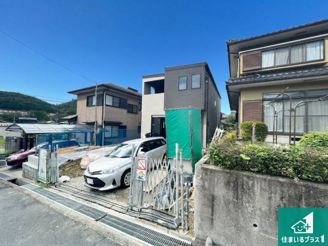 湖南市宝来坂　第1期　新築一戸建ての外観|お客様に長く安心して住んでいだだける事にこだわった家づくり！住んでからのアフターサービスにもしっかりと取り組んでいます！