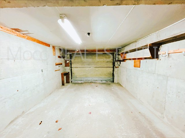 【駐車場】 | 北見市桜町中古住宅
