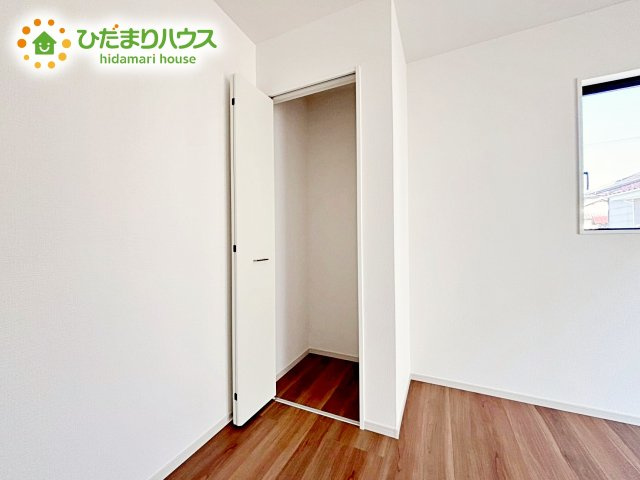 【収納】 | ひたちなか市高場6期　新築戸建　1号棟 | リビングに隣接した洋室は収納もしっかりと確保されています！