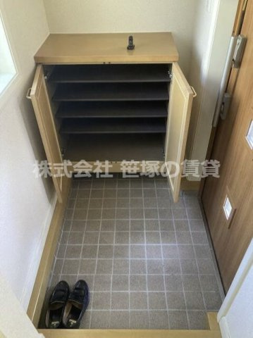 和泉１丁目戸建ての玄関