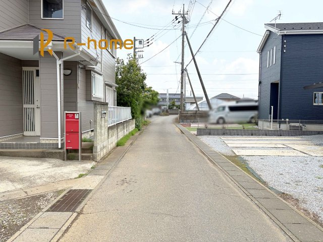古河市大山第8　新築戸建て　3号棟の前面道路含む現地写真|周辺環境も併せて案内致します♪
閑静な住宅地で笑顔あふれる新生活！
ぜひ現地へお越しください♪