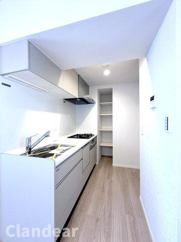 マック梅島コートのキッチン|ドキドキの新生活も、安心してスタート。ぴったりの住まいを見つけませんか？クランディアが一緒に住まい選びをサポートします‼　まずは、お気軽にお問合せください　＃クランディア